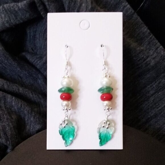 Handmade Jewelry - Feminine & Flirty! Spunky Leaf Dangle Earrings - Mixed Beads Pearls and more...